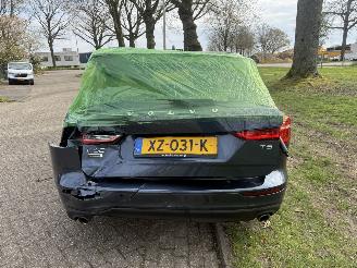 Volvo V-60  picture 4