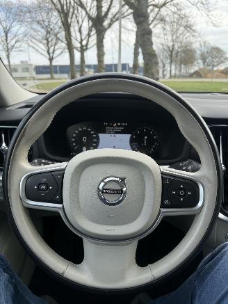Volvo V-60  picture 28