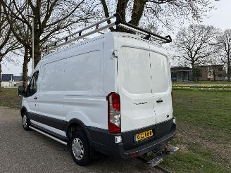 Ford Transit  picture 3