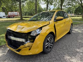 skadebil auto Peugeot 208  2019/1