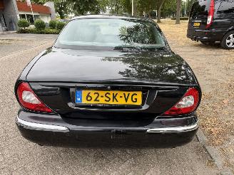 Jaguar XJ  picture 4
