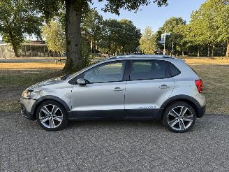Volkswagen CrossPolo  picture 2