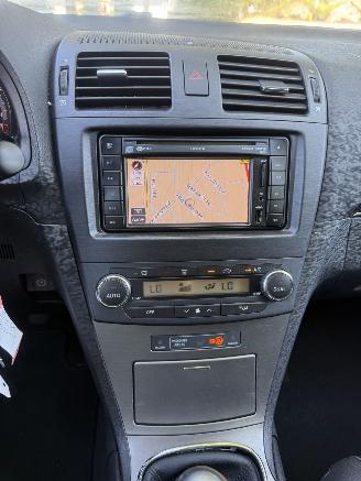 Toyota Avensis  picture 13