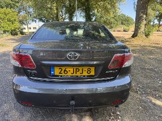 Toyota Avensis  picture 4