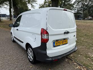 Ford Transit COURIER picture 3