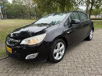 krockskadad bil auto Opel Astra  2010/1