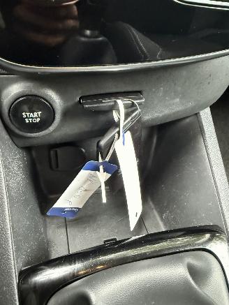 Renault Clio  picture 28