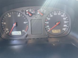 Volkswagen  Transporter picture 18