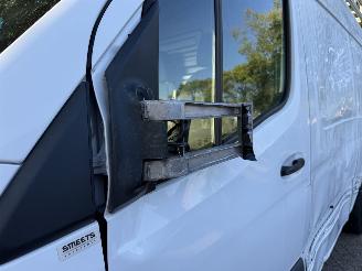 Mercedes Sprinter  picture 9