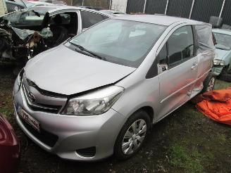 Toyota Yaris  picture 2