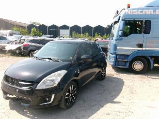 Damaged car Suzuki Swift 1.3 DDIS - 5 Drs-  Grand Luxe 2016/2
