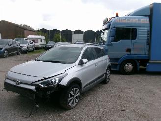  Hyundai I-20 1.0 Cross 2017/8