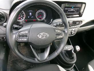 Hyundai I-10 1.0 New - Lounge picture 22