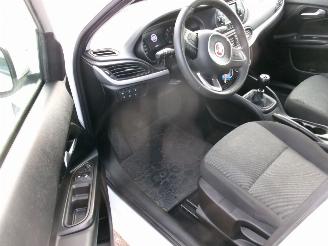 Fiat Tipo 1.4 Pop 5Drs HB picture 17