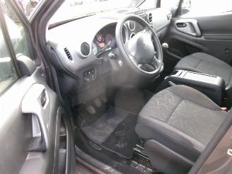 Peugeot Partner Tepee 1.2 Tepee Active picture 18