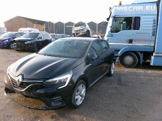 krockskadad bil auto Renault Clio 1.0 Zen 5 Drs- HB 2020/10