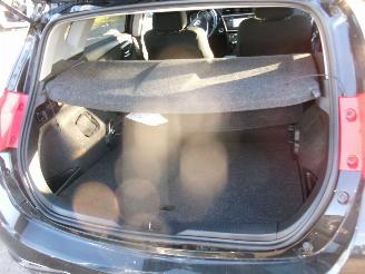 Toyota Auris 1.4   D4D Dynamic 5 Drs HB picture 21