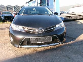Toyota Auris 1.4   D4D Dynamic 5 Drs HB picture 9