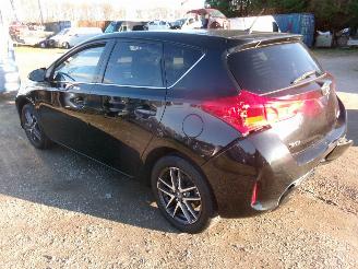 Toyota Auris 1.4   D4D Dynamic 5 Drs HB picture 7