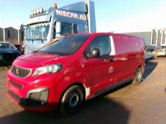 krockskadad bil bedrijf Peugeot Expert 2.0 HDI Comfort 2019/8