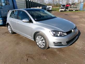 Volkswagen Golf 1.4 Highline 5 Drs picture 3