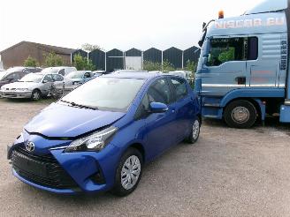 uszkodzony samochody osobowe Toyota Yaris 1.5 Y-Oung 5 Drs 2018/4
