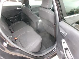 Ford Fiesta 1.0 Titanium picture 19