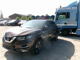 uszkodzony samochody osobowe Nissan Qashqai 1.2 N-Connect 2018/1