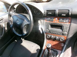 Mercedes C-klasse C180k  Elegance Break picture 21