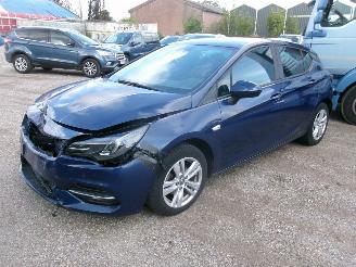Opel Astra 1.5 D Innovation 5 Drs HB picture 2