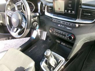 Kia Ceed 1.0 5 DRS HB Lounge picture 19