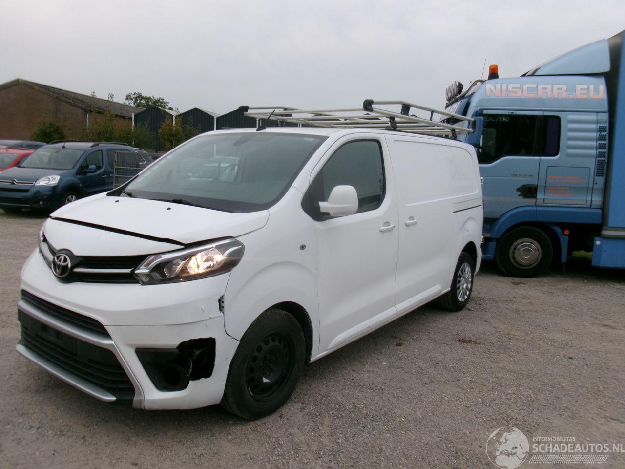 Toyota Proace 2.0 D- Bestelwagen