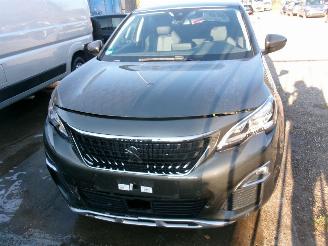 Peugeot 3008 1.2 Allure picture 34