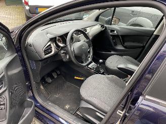 Citroën C3 1.2 Pure Tech Business picture 15