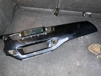 Citroën DS3 e-HDI 1.6 So Chic picture 13