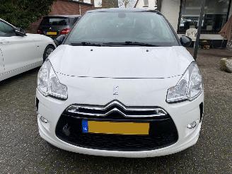 Citroën DS3 1.2 VTI Chic Motorschade picture 18