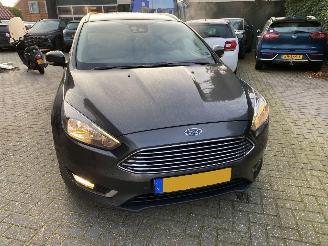 Ford Focus 1.5 Automaat Kombi motor probleem picture 46