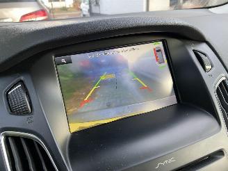 Ford Focus Auto is gereserveerd 1.5 Automaat Kombi motor probleem picture 47