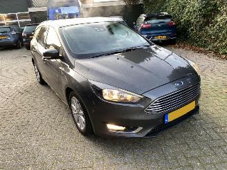 Ford Focus 1.5 Automaat Kombi motor probleem picture 47
