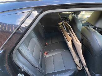 MG MG4 150KW Luxury 64 KWh picture 36