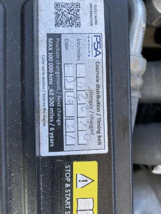 Peugeot 5008 Auto is Gereserveerd 7 Persoons 1.2 PureTech Blue Lease Executive WOK picture 57