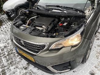 Peugeot 5008 7 Persoons 1.2 PureTech Blue Lease Executive WOK picture 45