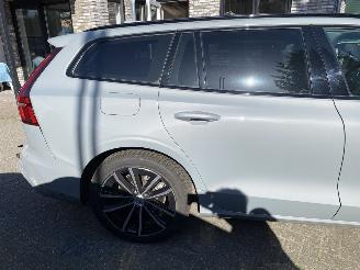 Volvo V-60 2.0 B4 Plus Bright Mild Hybrid picture 15