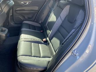Volvo V-60 2.0 B4 Plus Bright Mild Hybrid picture 16
