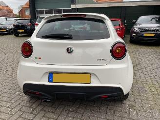 krockskadad bil auto Alfa Romeo MiTo 0.9 TwinAir Eco Super 71485km 2017/3