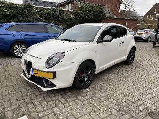 skadebil auto Alfa Romeo MiTo 0.9 TwinAir Eco Super 71485km 2017/3