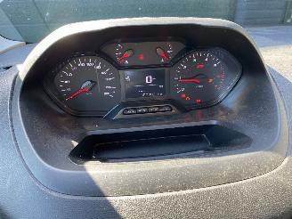Peugeot Partner 1.5 BlueHDi 100 S&S L1 picture 13