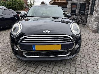Mini Cooper Automaat 1.5 Chilli/Mary-Lebone Vaste prijs picture 20