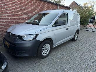 krockskadad bil bedrijf Volkswagen Caddy Cargo 2.0 Tdi Comfort 2024/12