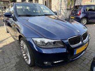  BMW 3-serie 318D Sedan 2010/4
